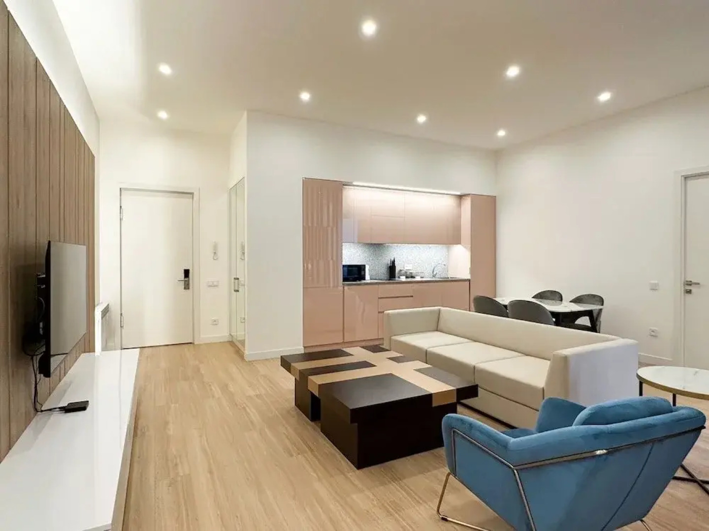 RIS Opera Apartments Yerevan