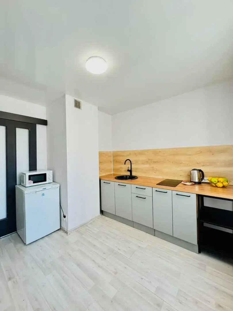 Квартира у метро Чкаловская Апарт 96