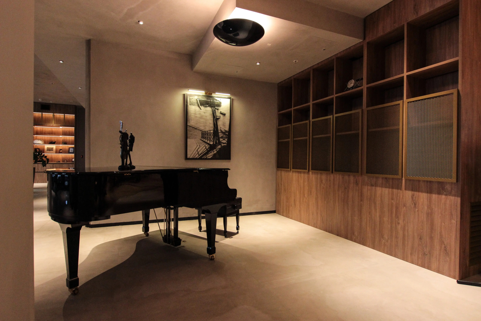 Отель Дом на Луне