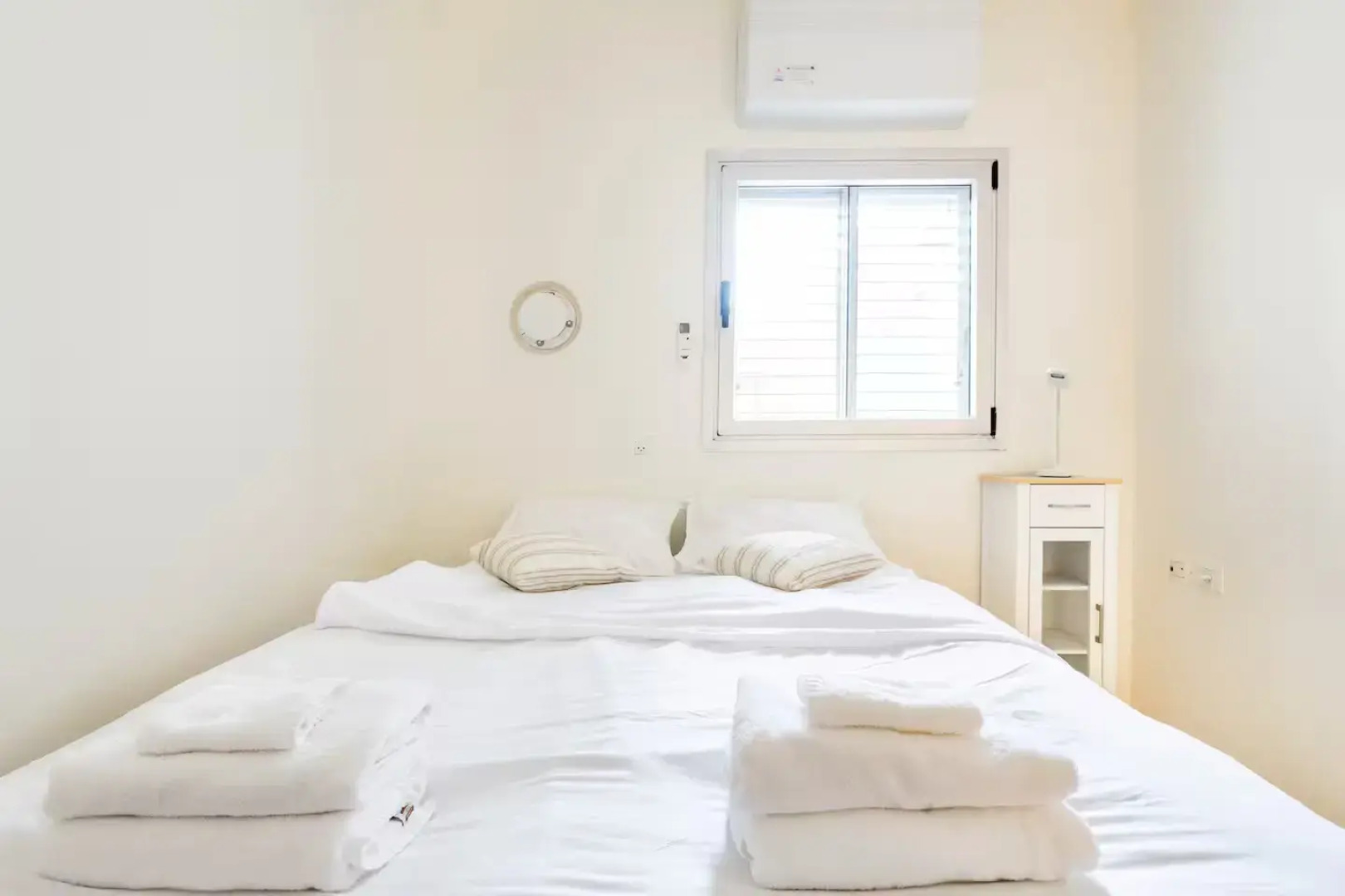 Квартира GW002 Gugel Waves Amazing Seaview & Garden Family Apartments