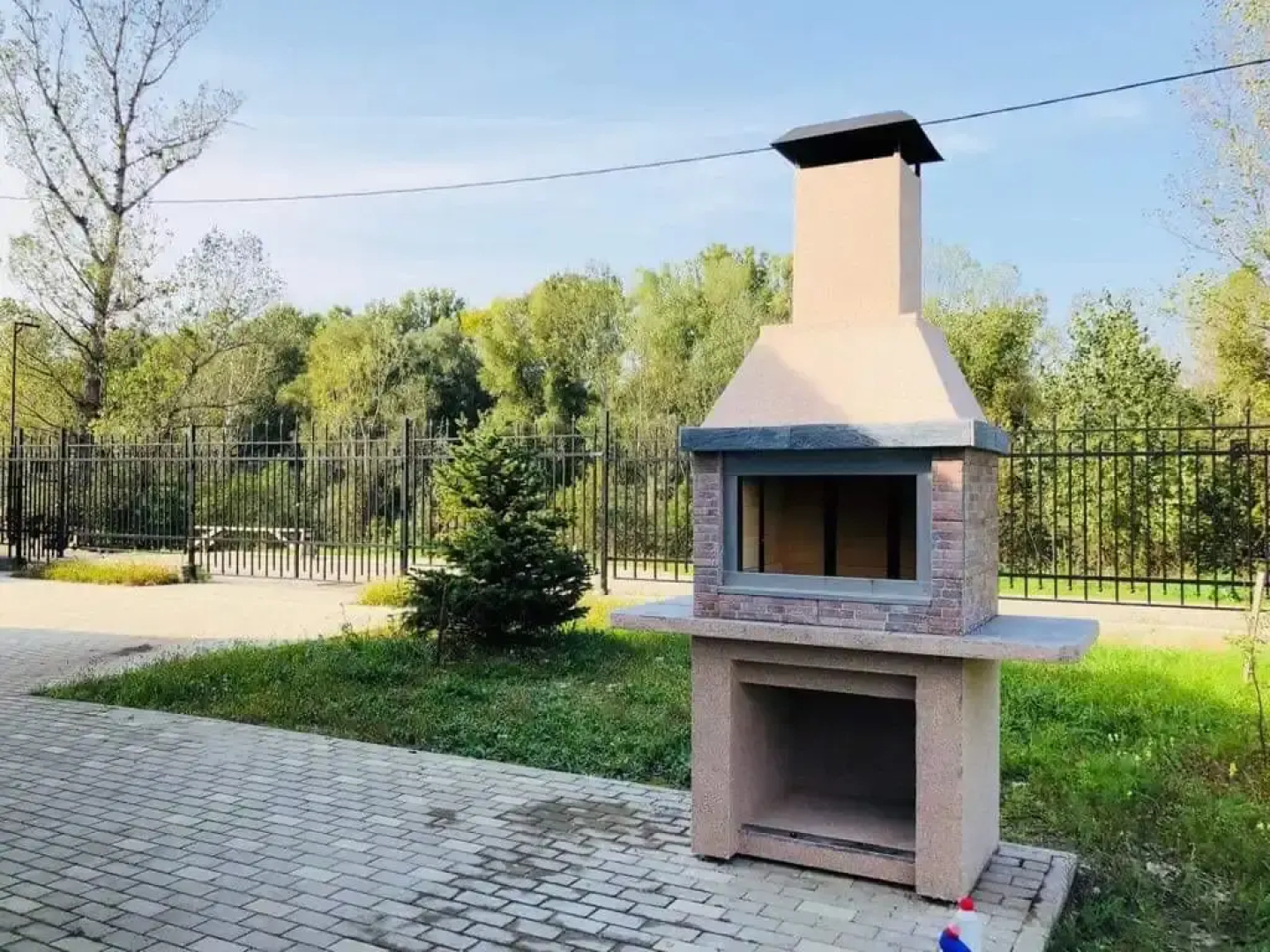 Гостевой дом Коттеджи в аренду Береговая 44