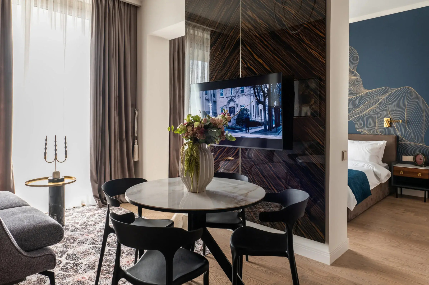 Апартаменты Look&Feel Aristocrat