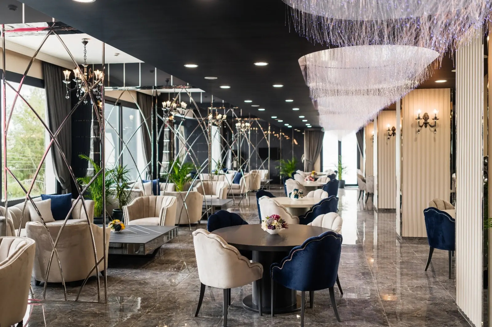 Royal Palace Hotel