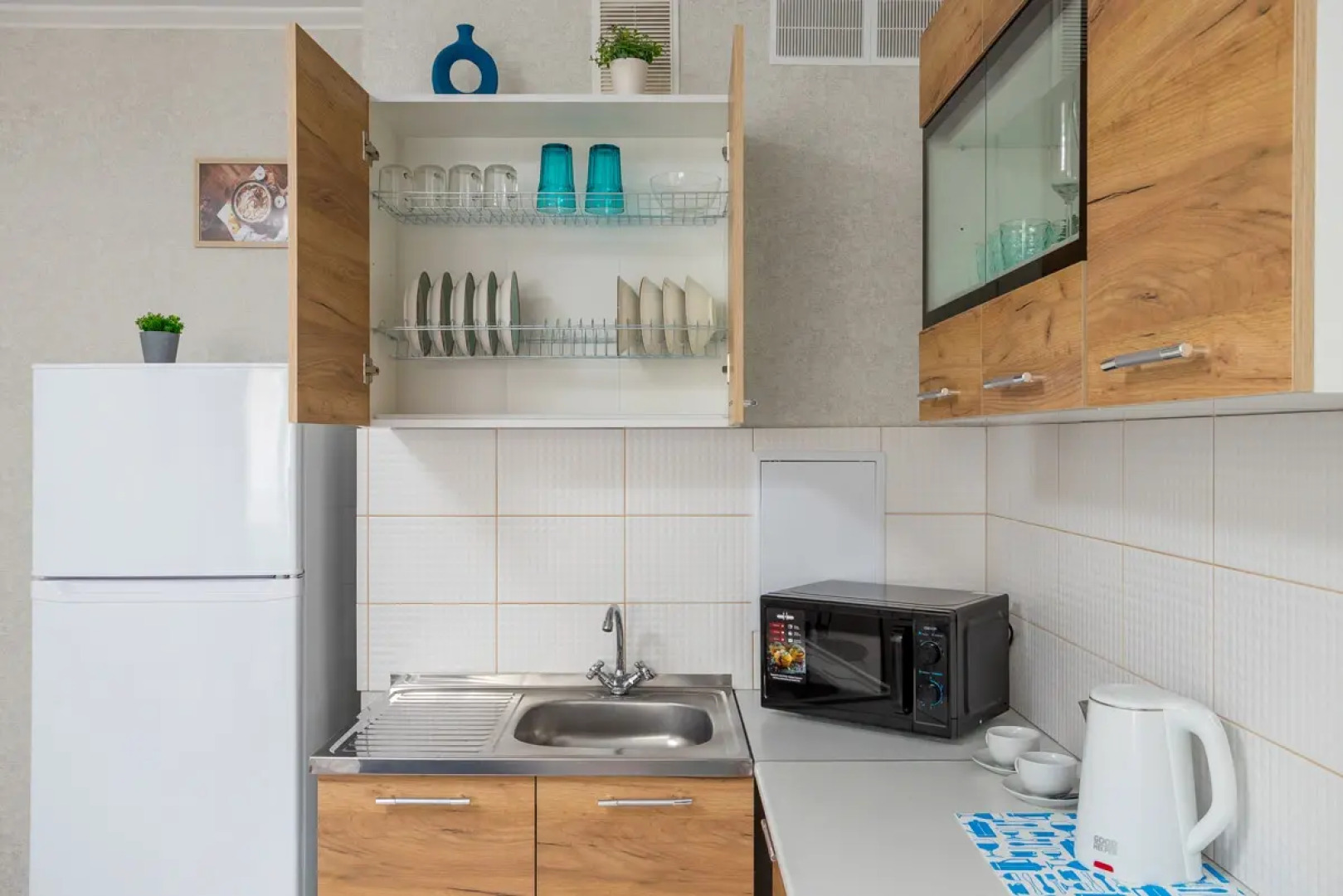 Апартаменты Уютная Квартира на Аверкиева 21