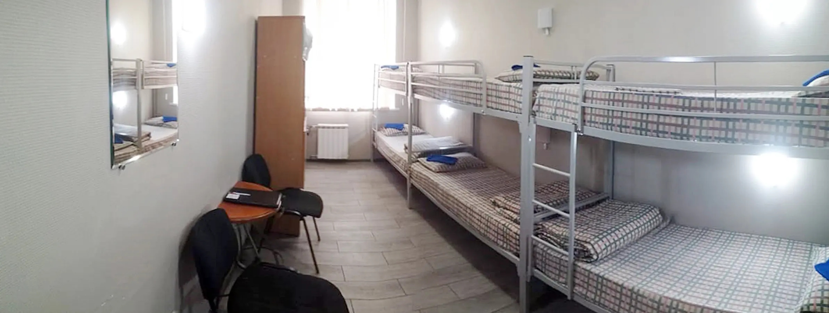 Хостел Пенаты