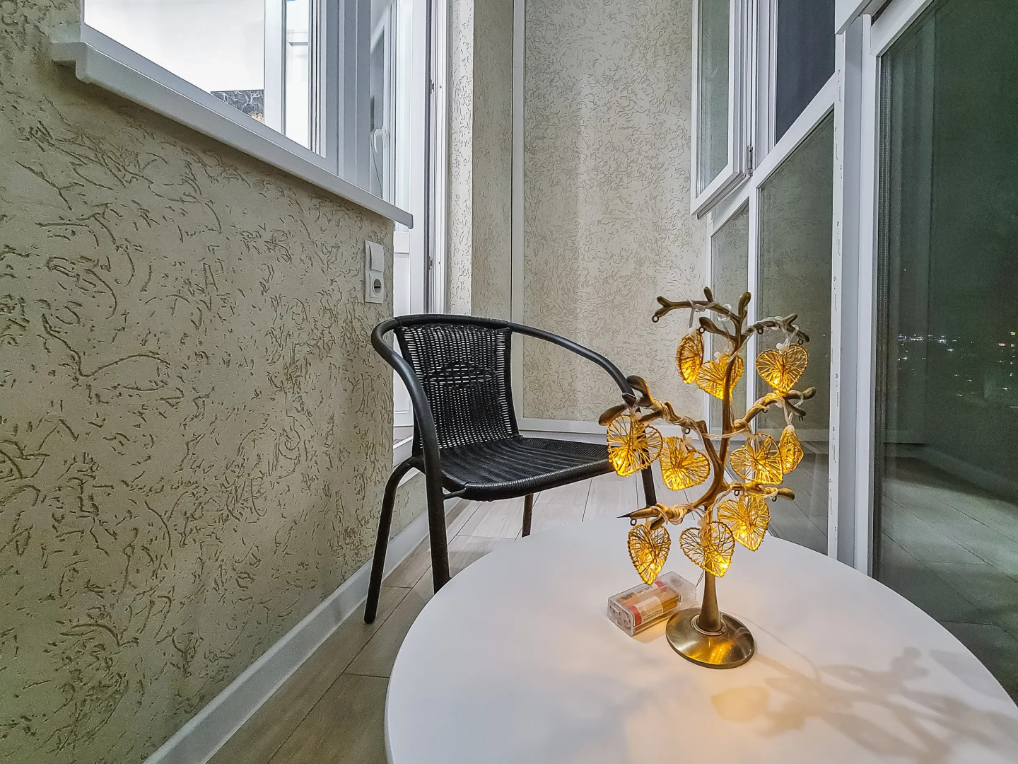 Квартира На Изумрудной 10