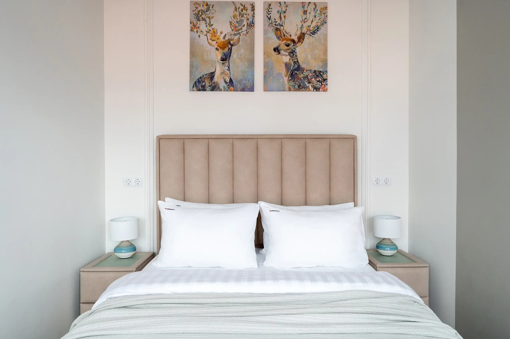 Апартаменты Red Apartments Арт Лайт Милле