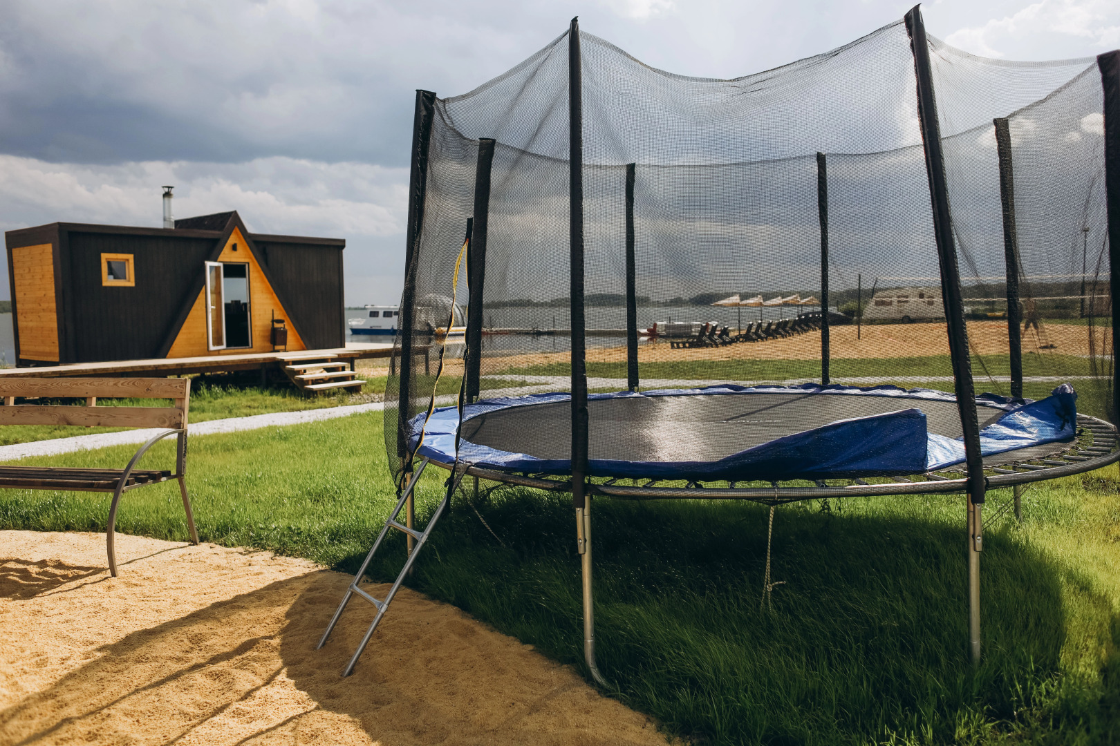 Глэмпинг Мандала Домики у Озера