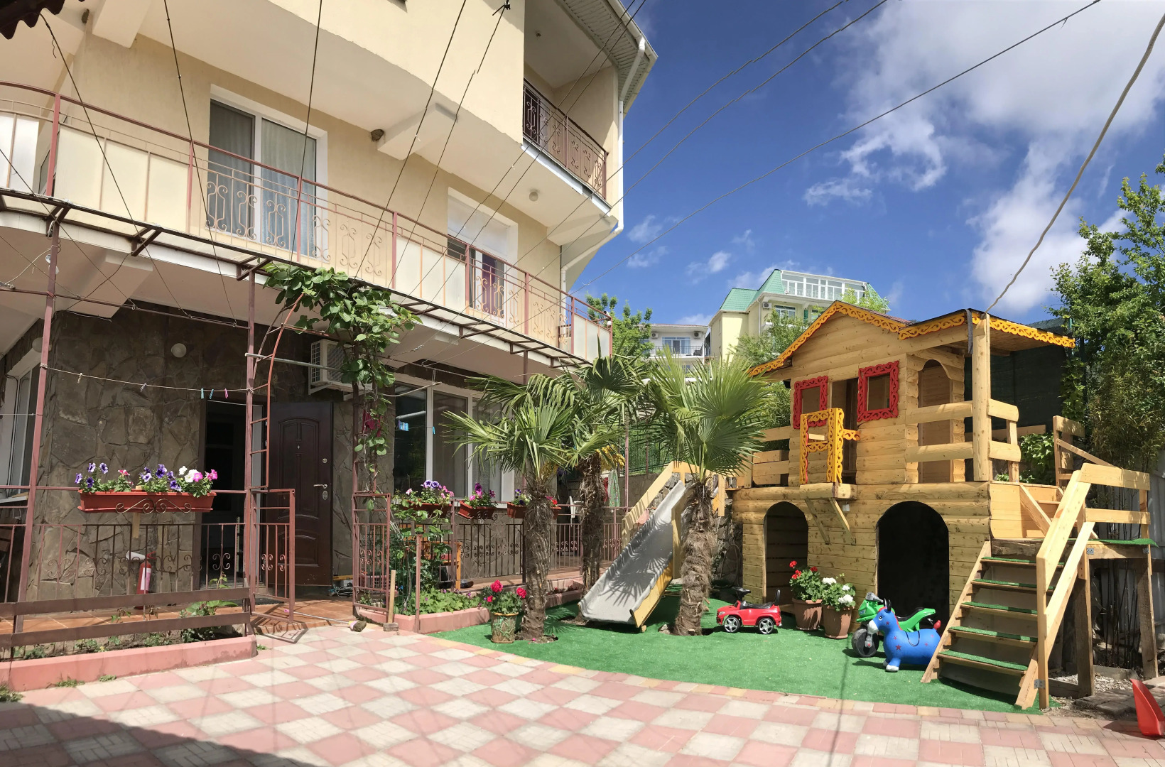 Апартаменты У камина