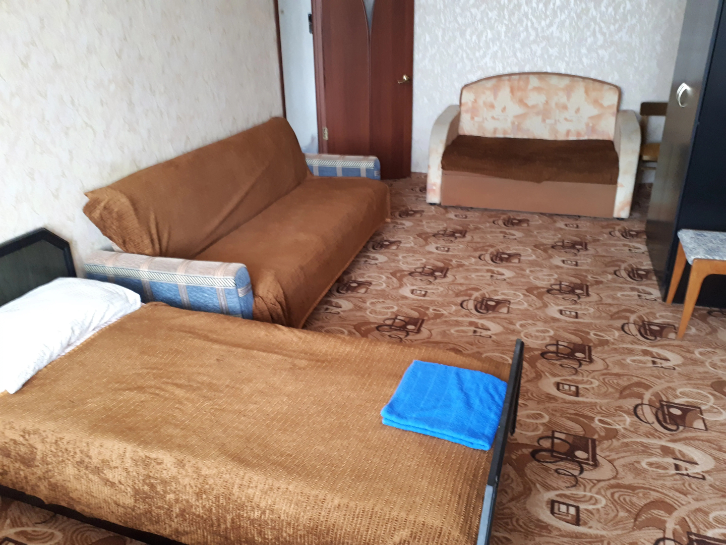 Апартаменты Мира 22