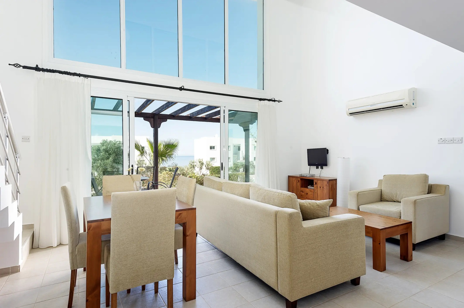 Апартаменты JOYA CYPRUS SONGBIRD GARDEN