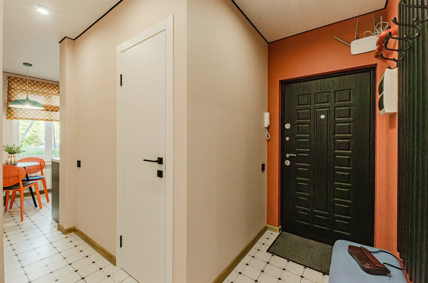 Квартира 2 ком с дизайнерским ремонтом в центре