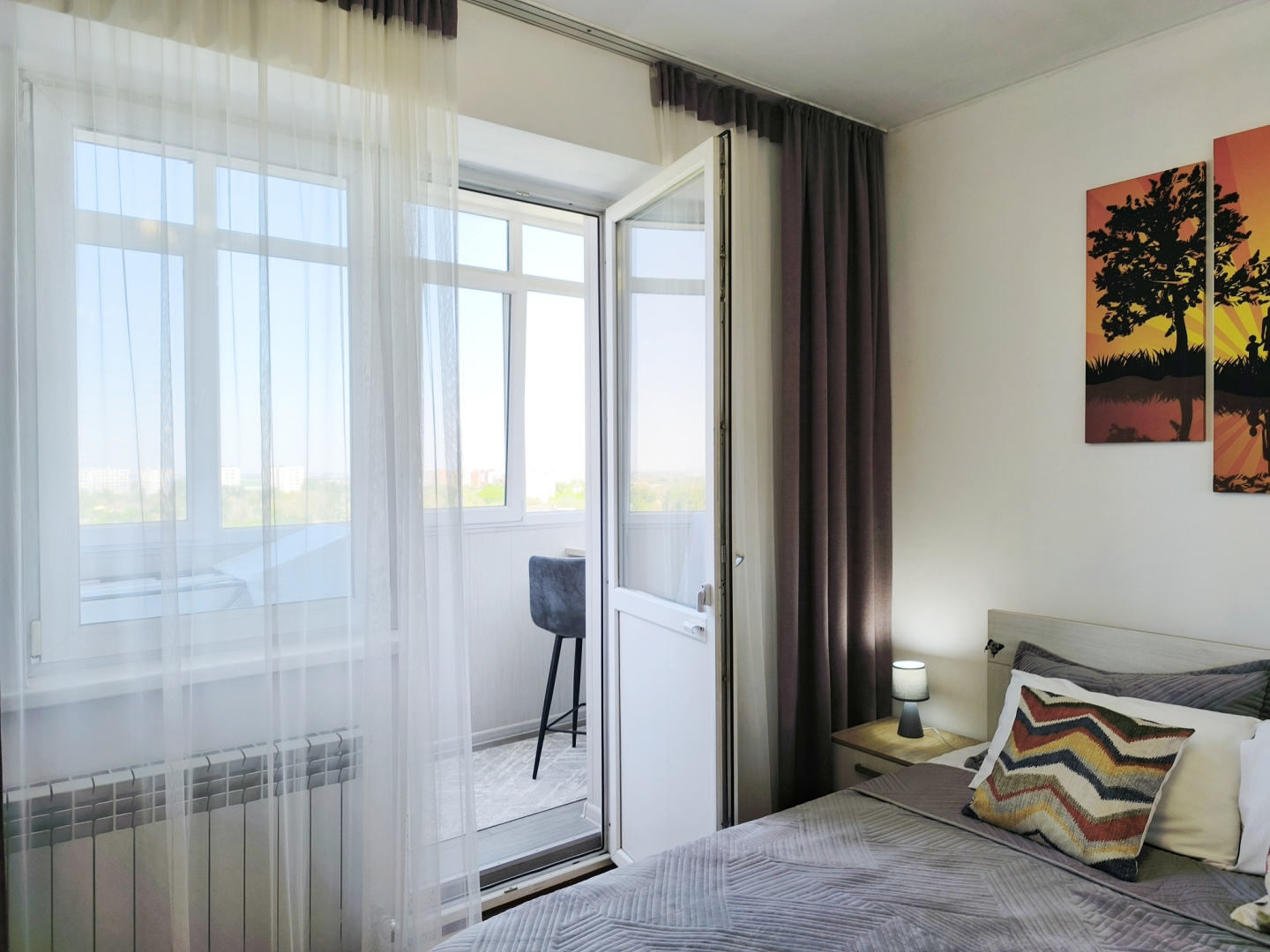 Двухкомнатная Квартира в Центре с Видом на Город и на Горы