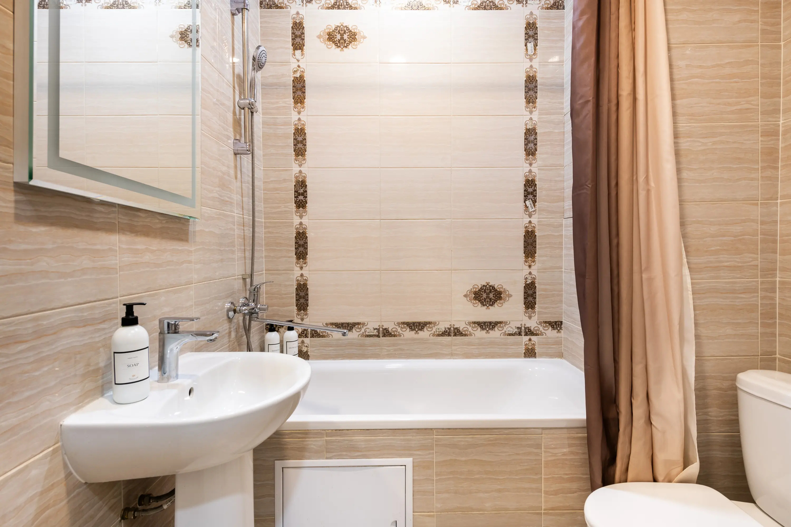 Апартаменты Гости Любят у метро Рассказовка Синяя