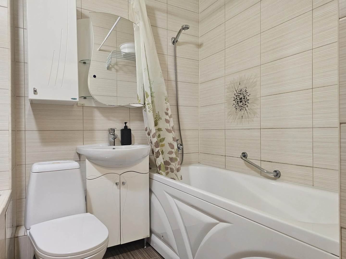 Квартира Райдас на Нежнова 21-4