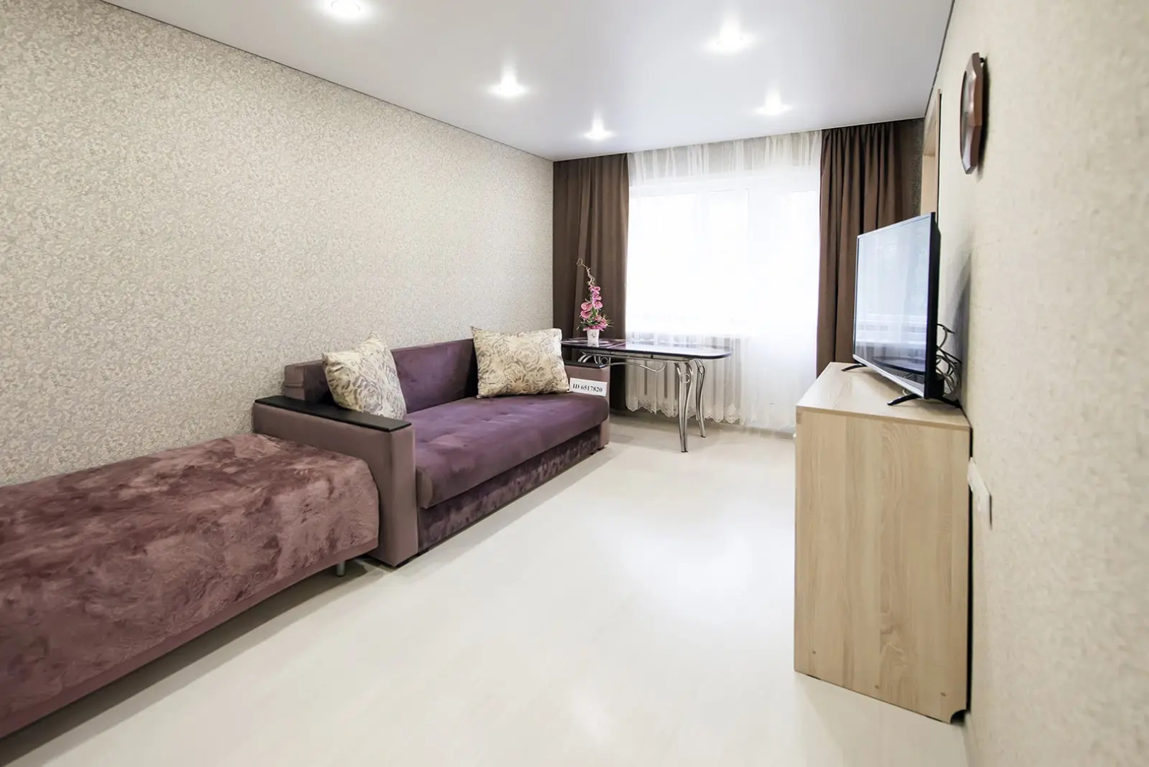 Квартира на Яшина 40 НаСутки35