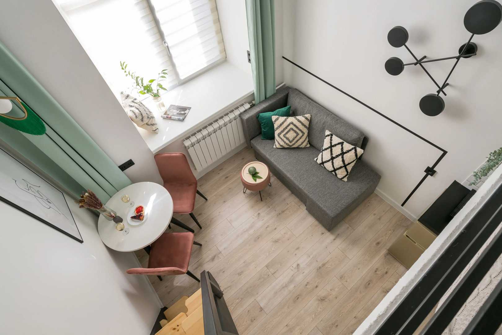 Апартаменты Уютная Двухуровневая Студия в Центре