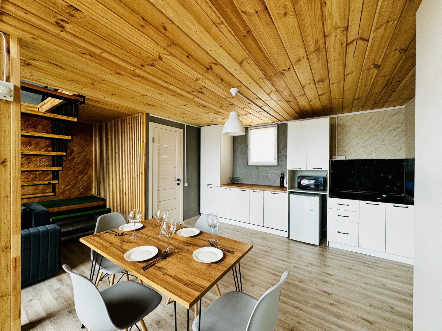 Отель Royal House