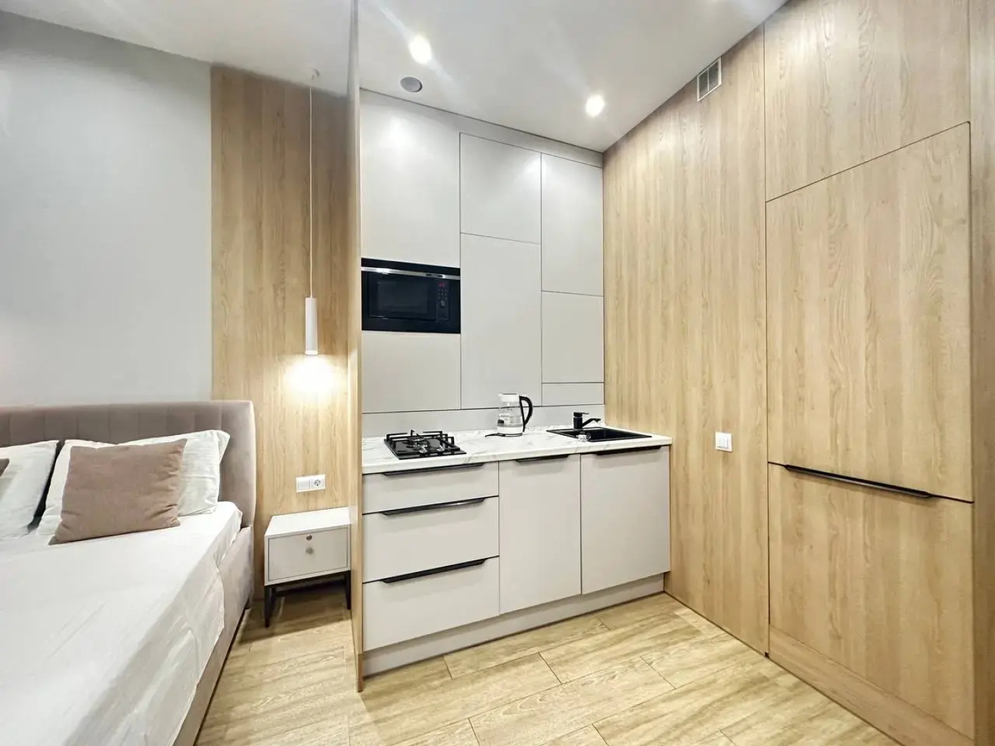 Апартаменты Море квартир с видом на горы