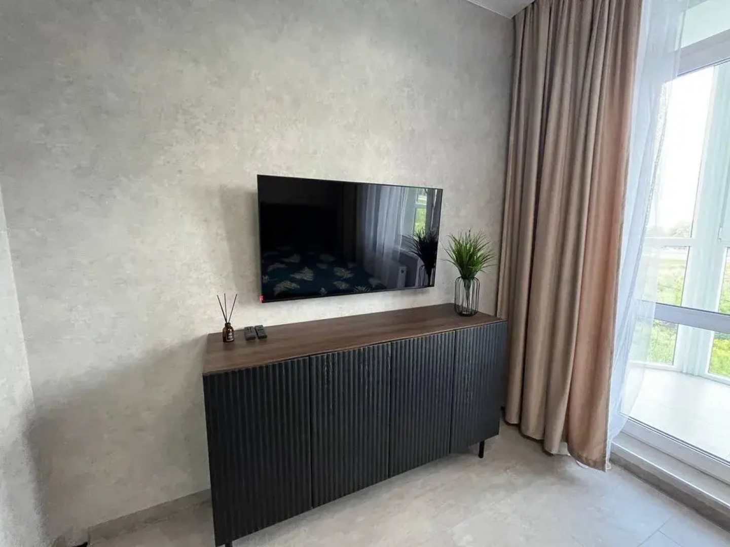 Квартира Дизайнерская Студия Люкс