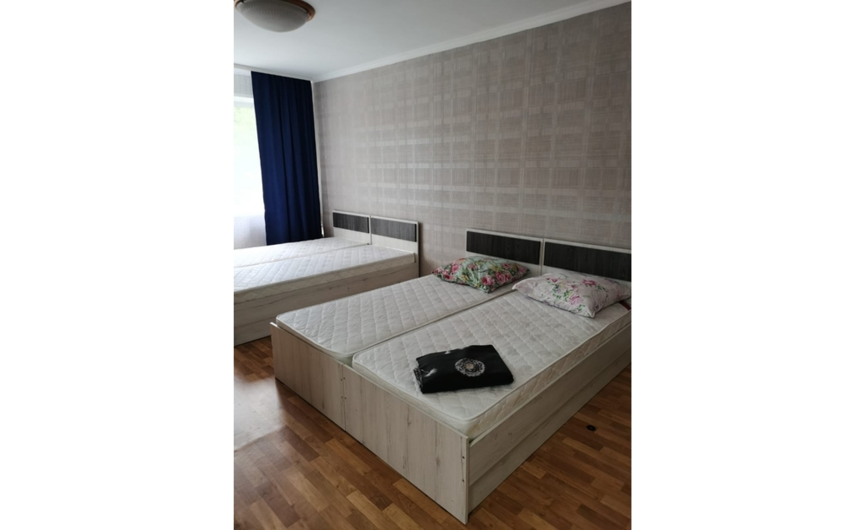 Апартаменты Сутки Как Дома на Сафьяновых 1