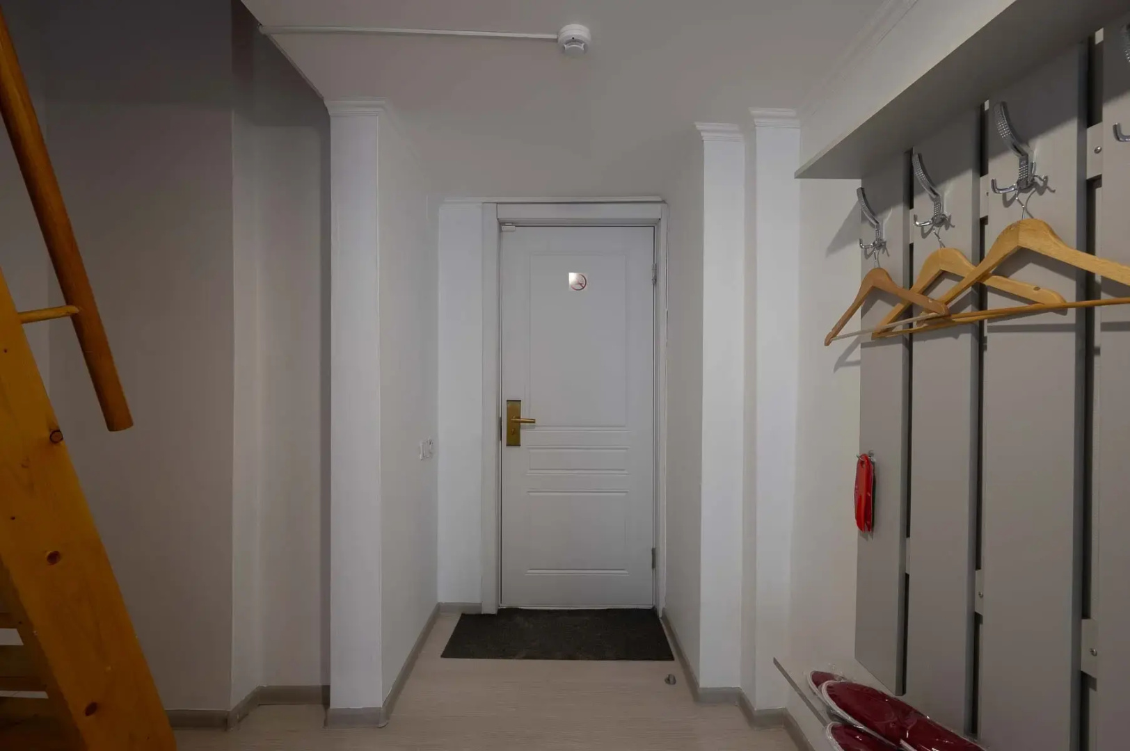 Отель IQHotel