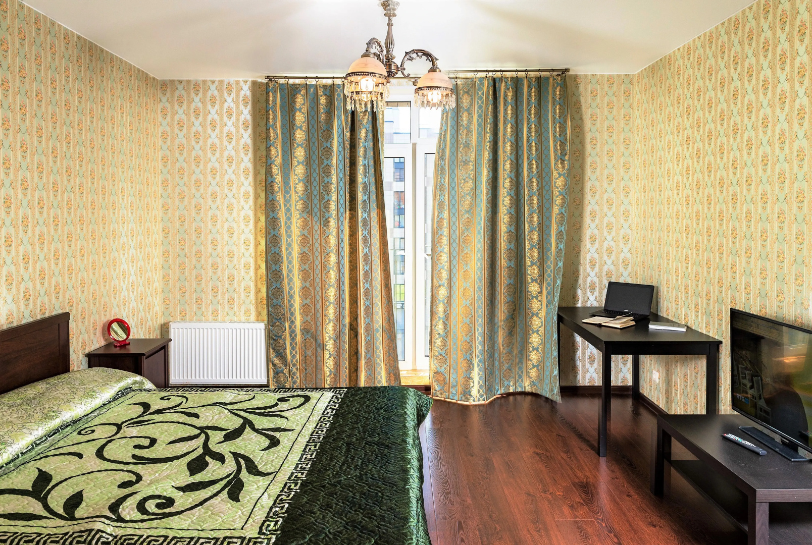 V Spb Na Kremenchugskaja 9k1 Apartments