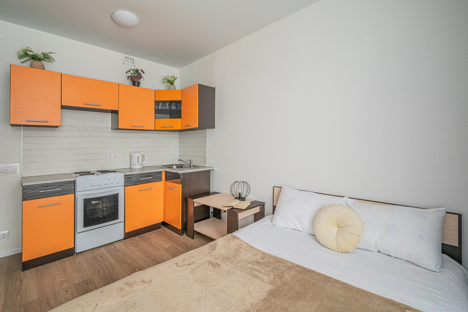 Апартаменты на проспекте Космонавтов 11В