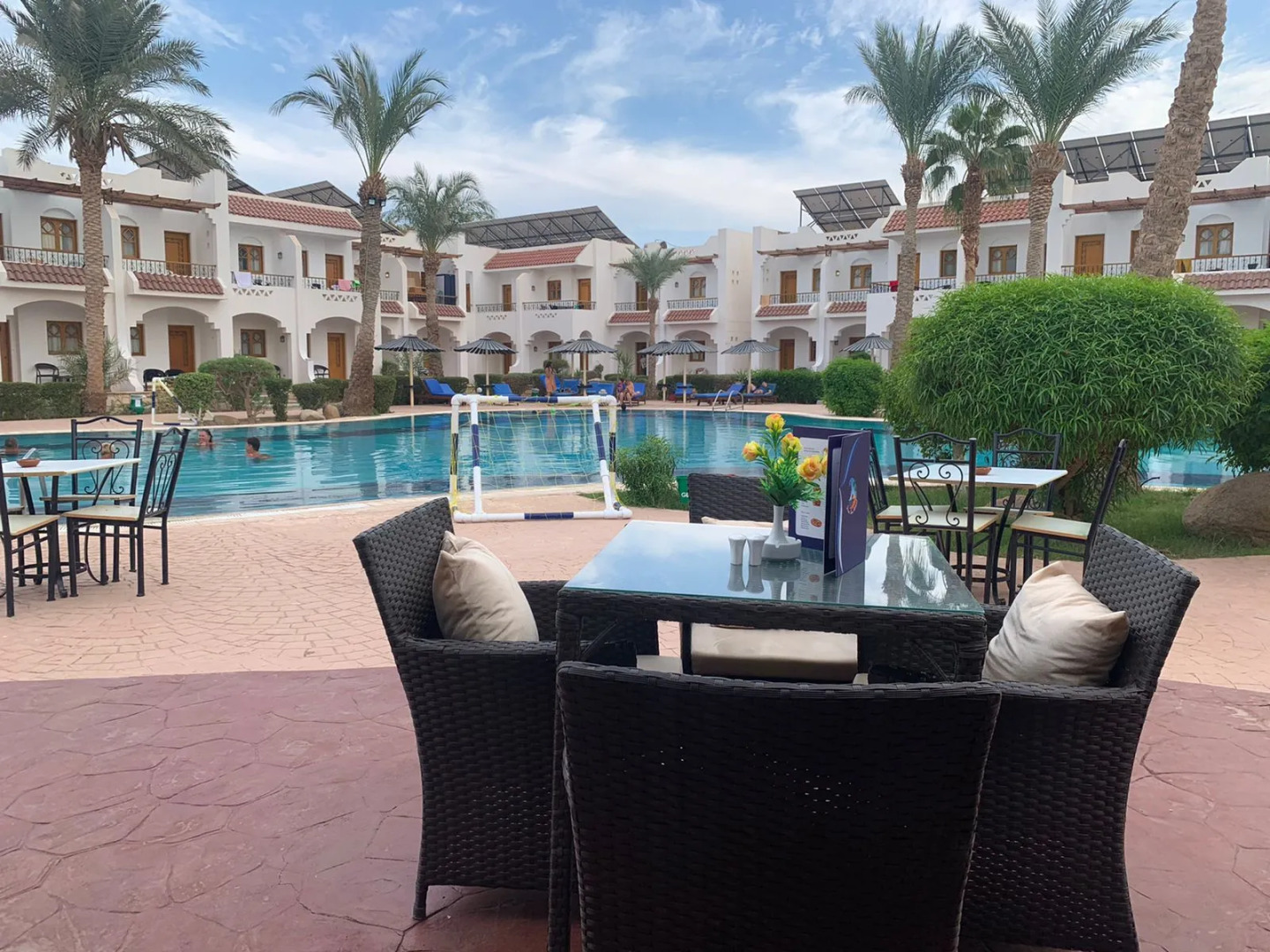 Курортный Отель Dive Inn