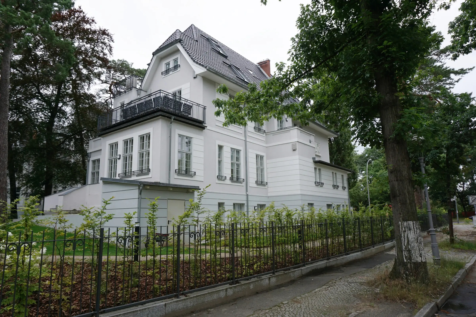 Apartments Aeronaut Suits powered by Pearl1