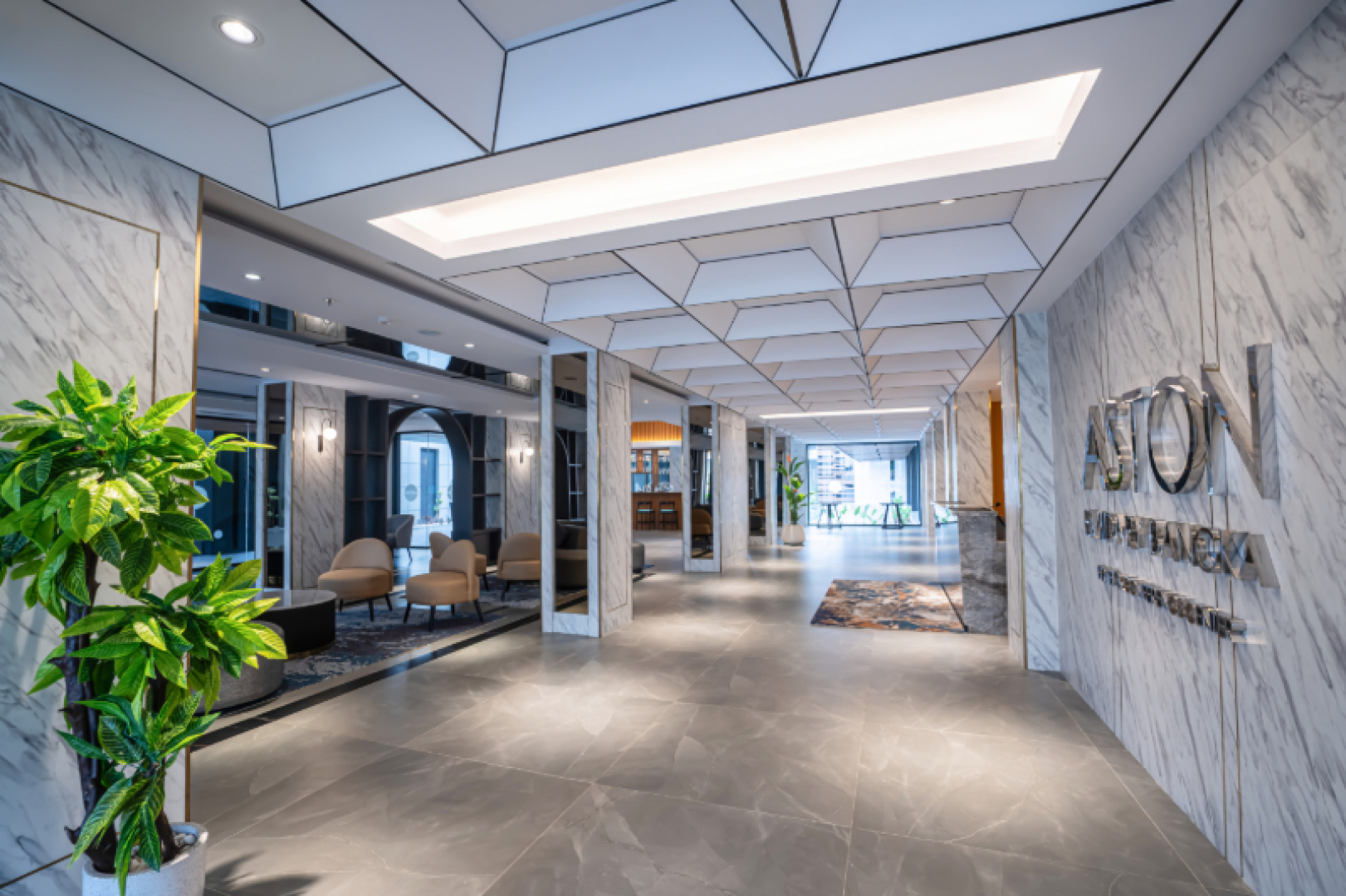 Отель Aston Emidary Bangka Hotel and Conference Center