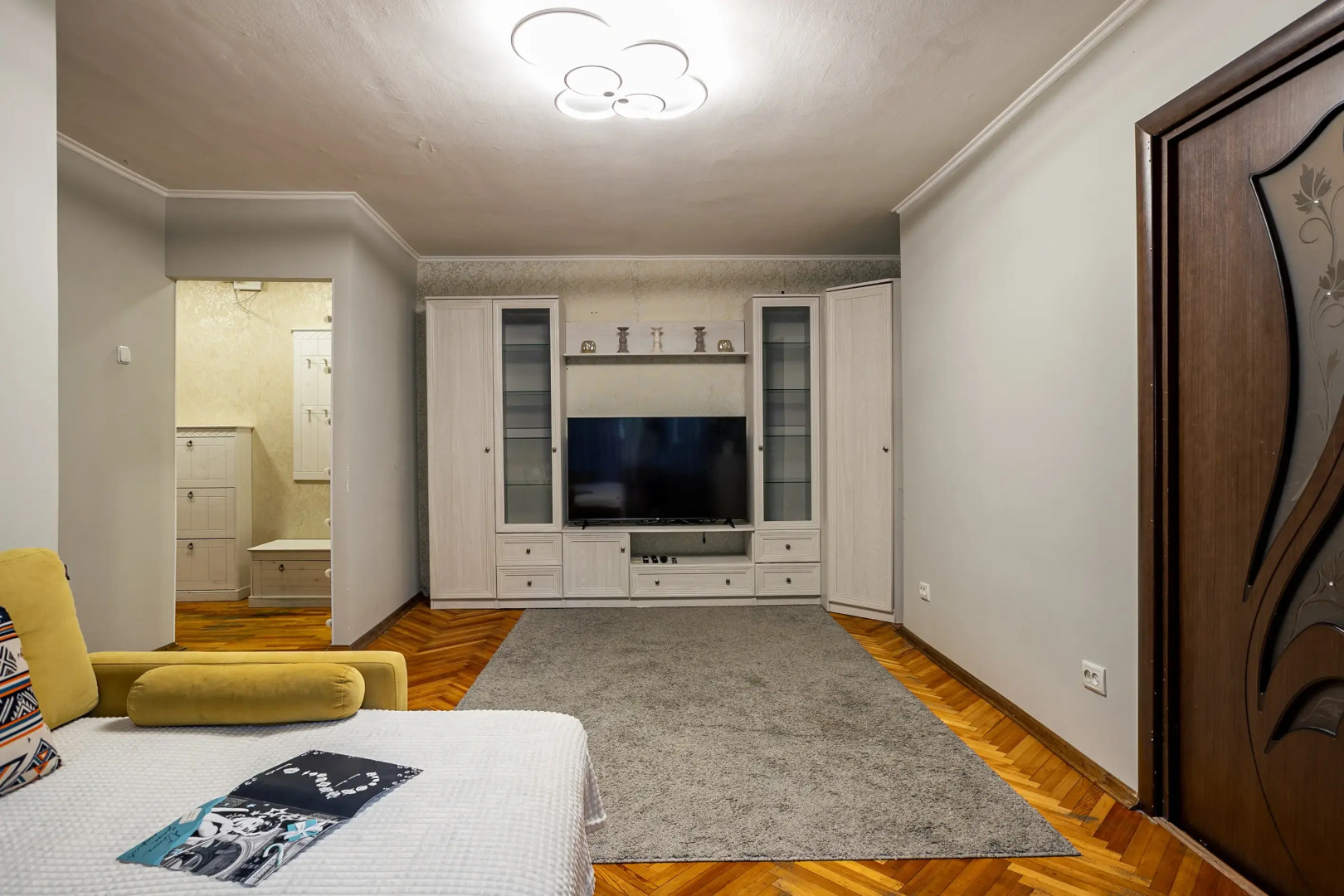 Квартира MaxRealty24 Лобачевского 80