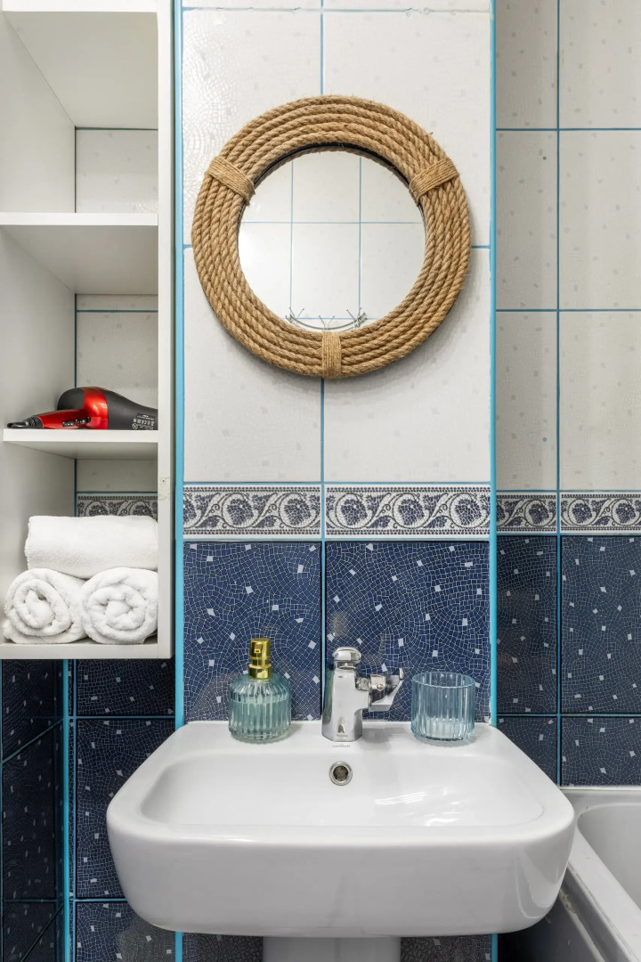 Апартаменты Эпроновская 1