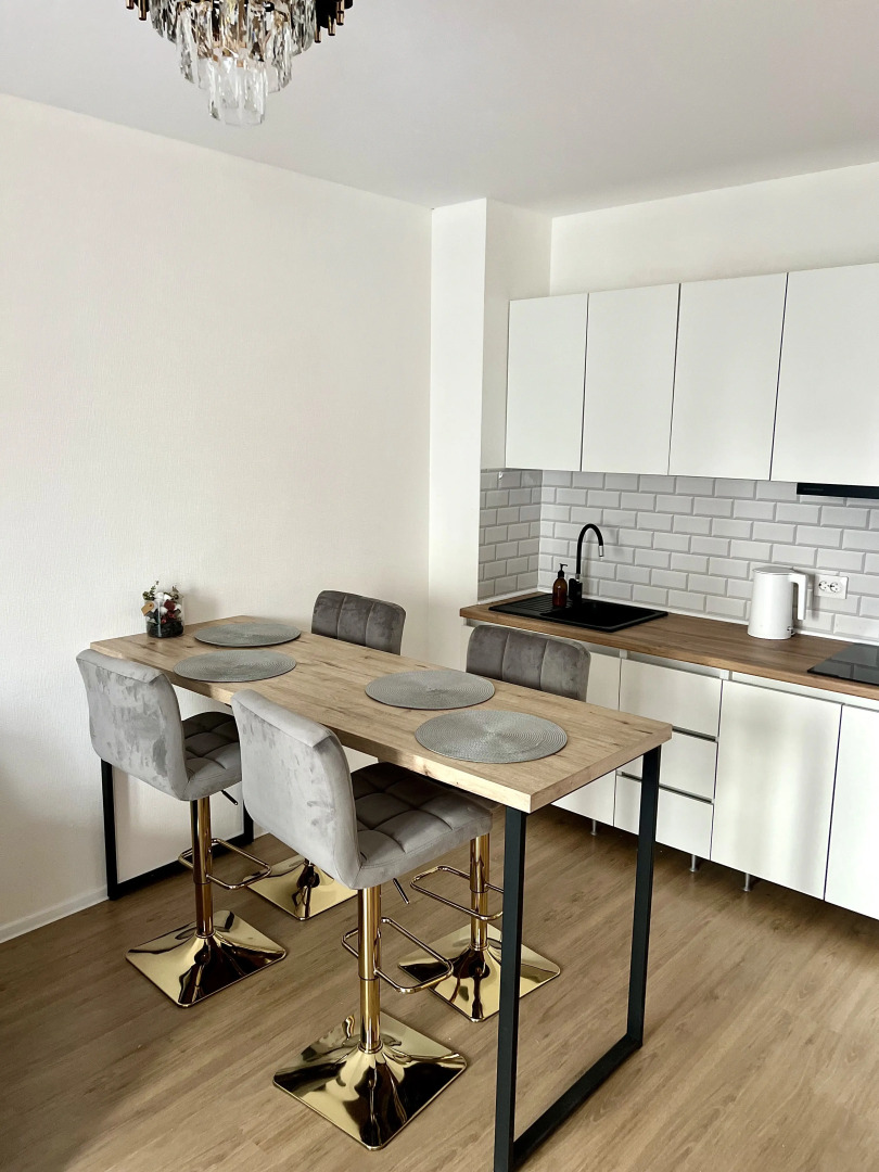 Квартира Новая с Кроватью King Size у Октябрьской