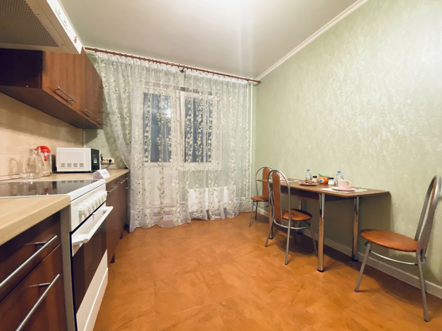 Апартаменты на Островитянова 9