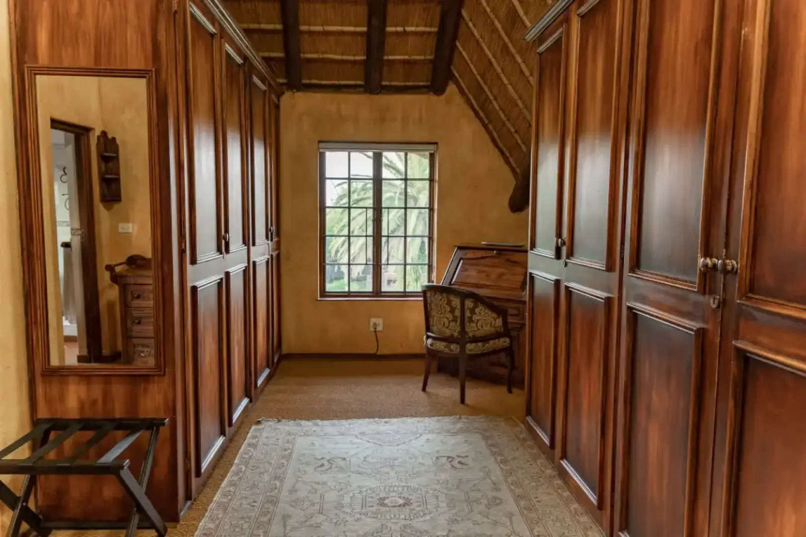 Отель Belvedere Estate