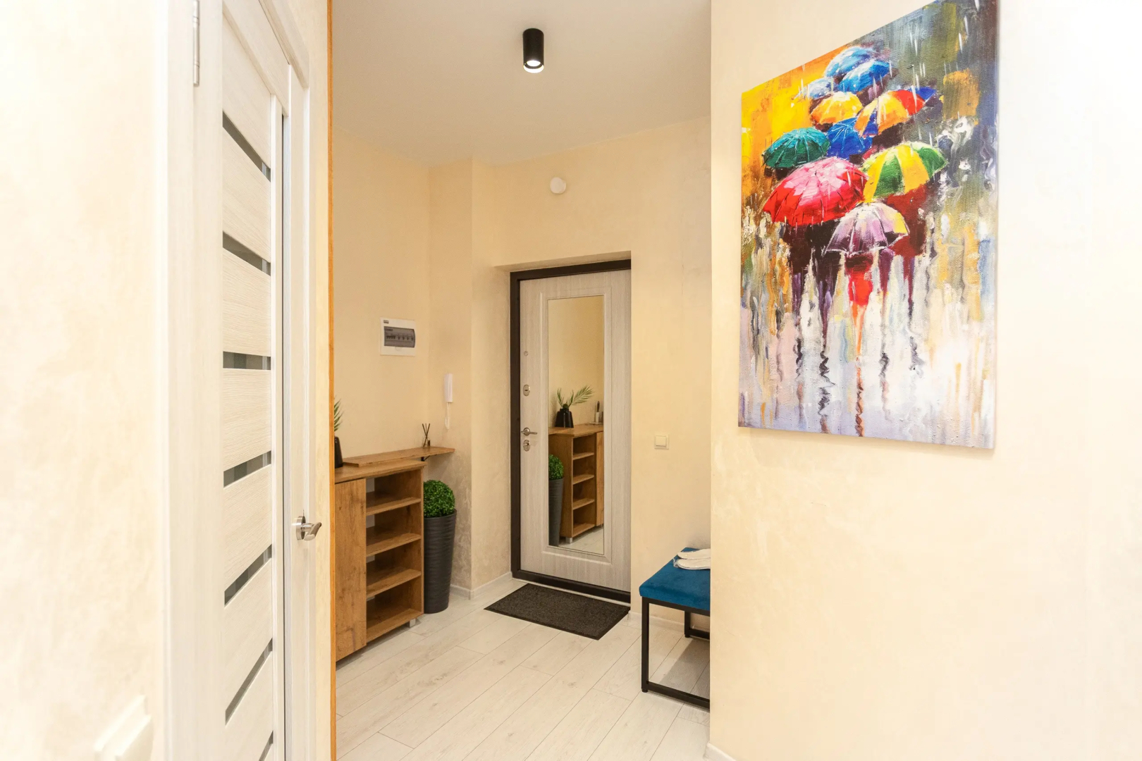 Квартира класса комфоpт плюс с красивым видом из окна в историческом центре города Амалиенау