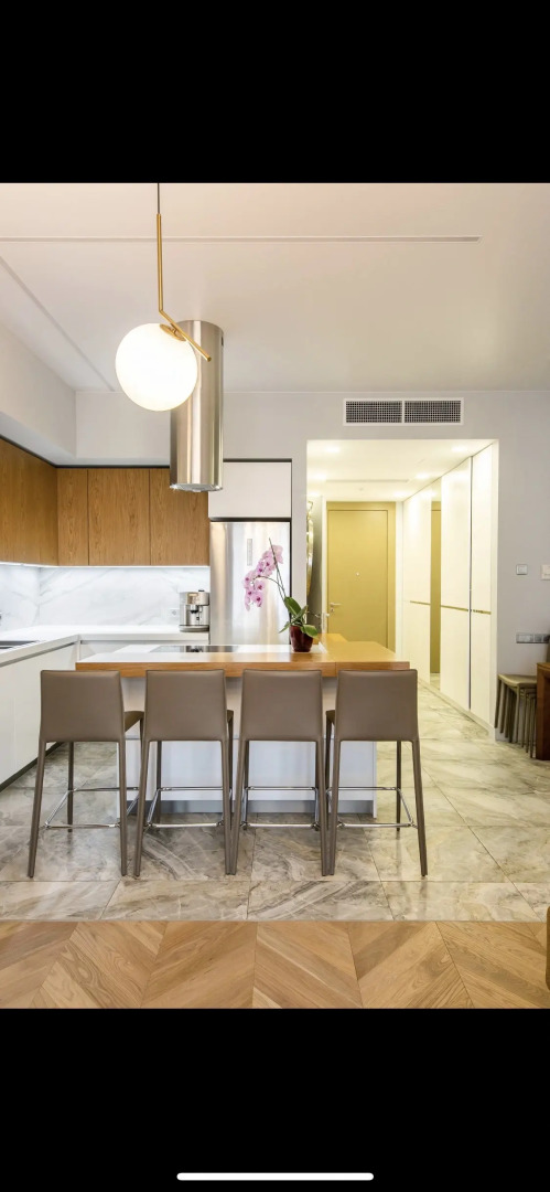 Апартаменты Четырехкомнатные Актёр Гэлакси