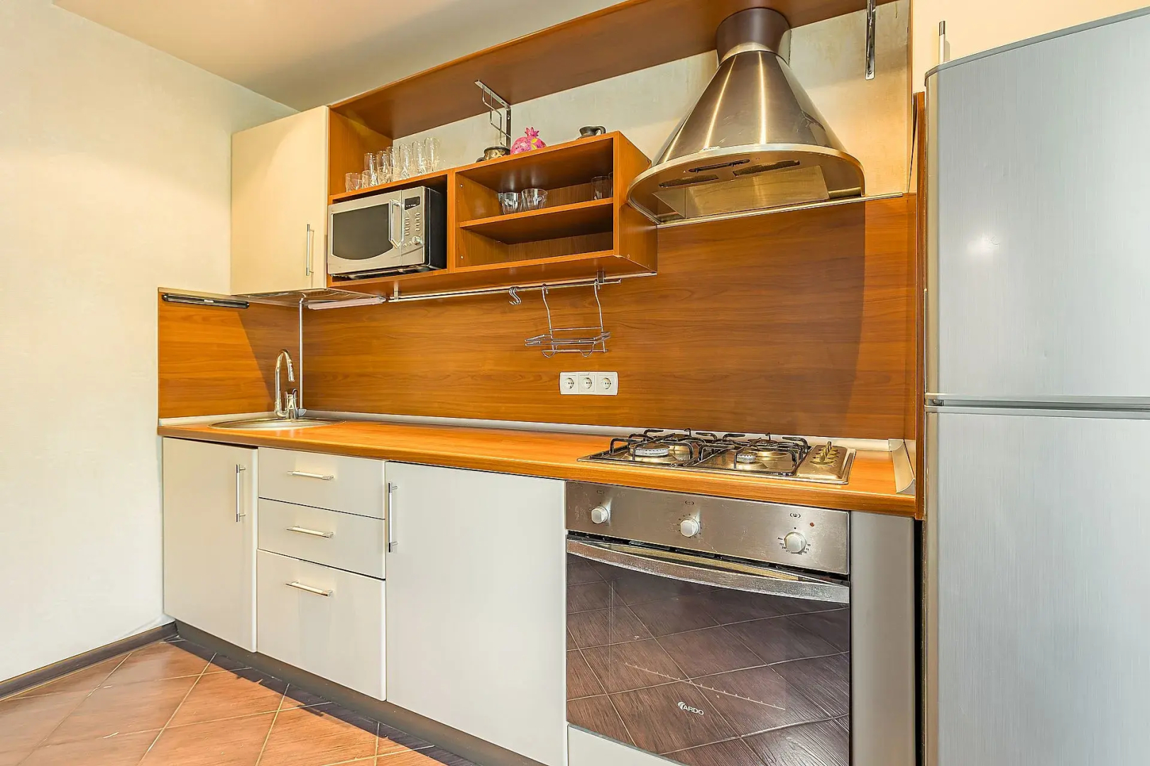 Квартира Просторная с Новым Ремонтом в Центре