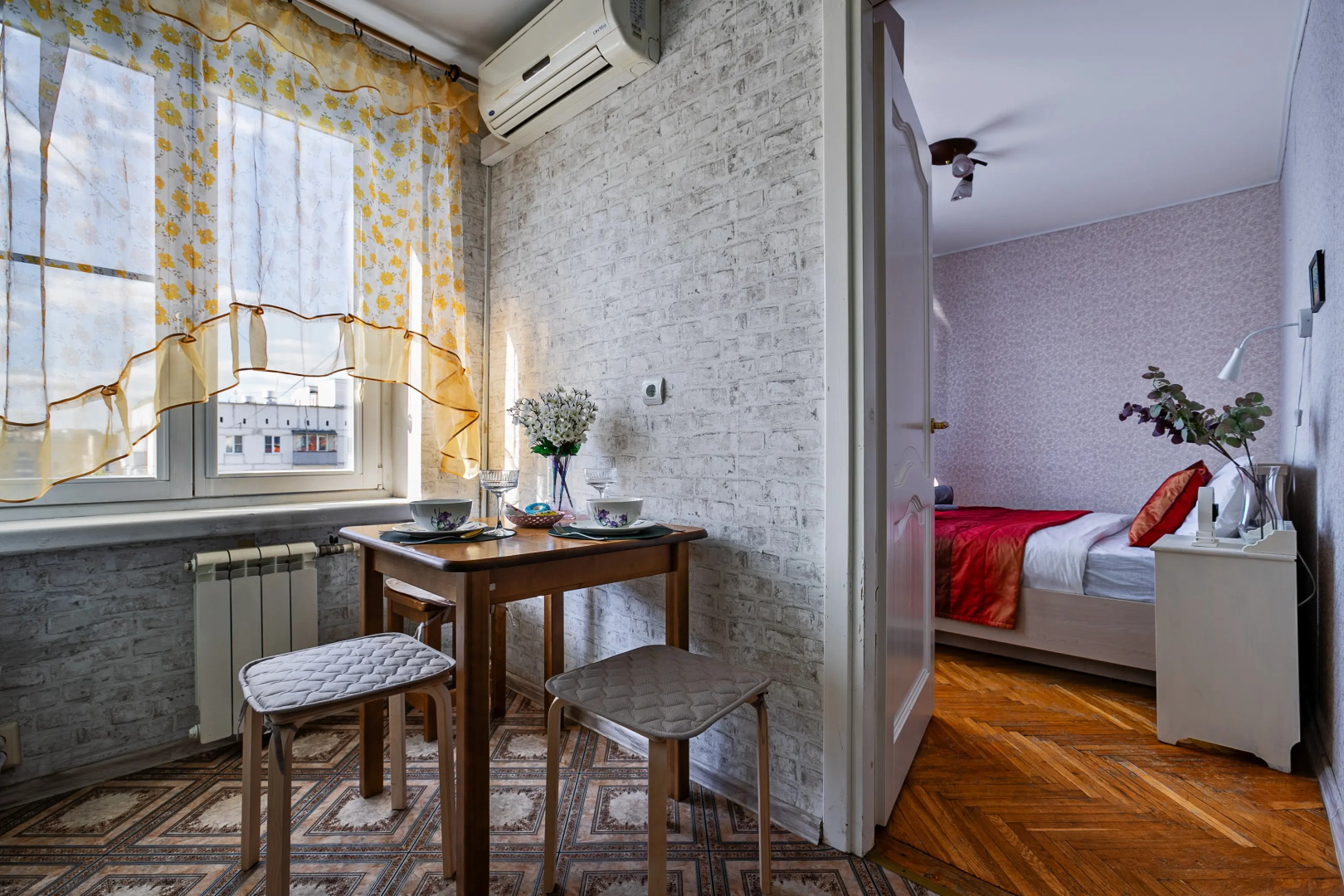 Квартира Двухкомнатная MaxRealty 24