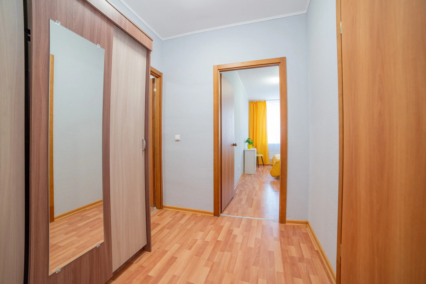 Апартаменты на улице Островского 1