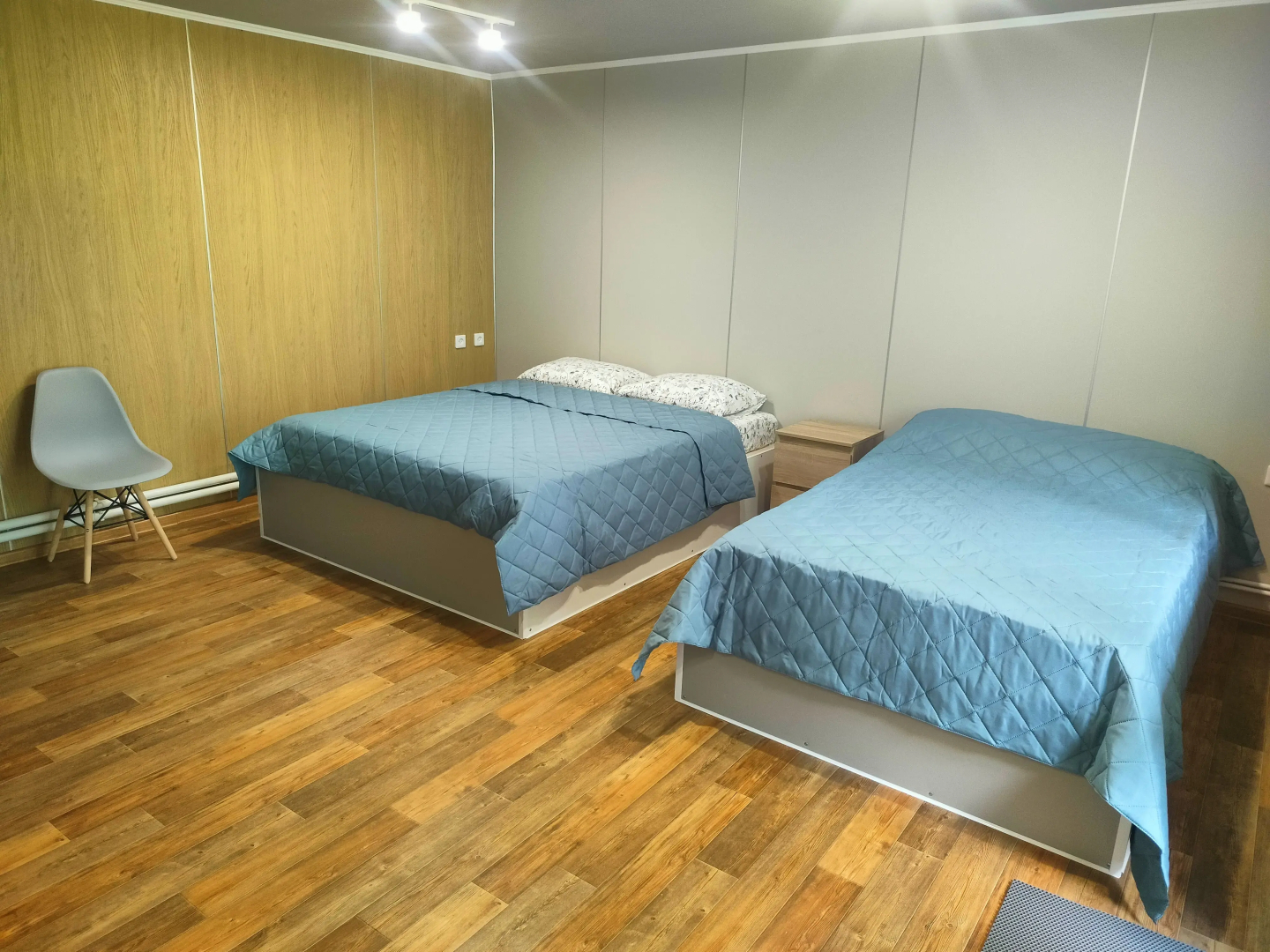 Апартаменты Уютная студия около озера