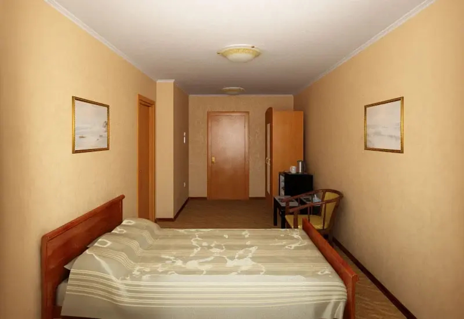 Отель Меридиан