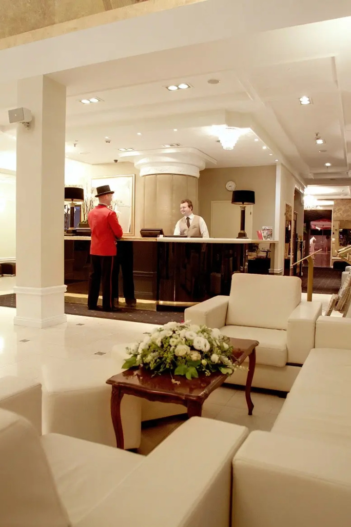 Отель MCC Mazurkas Conference Centre & Hotel