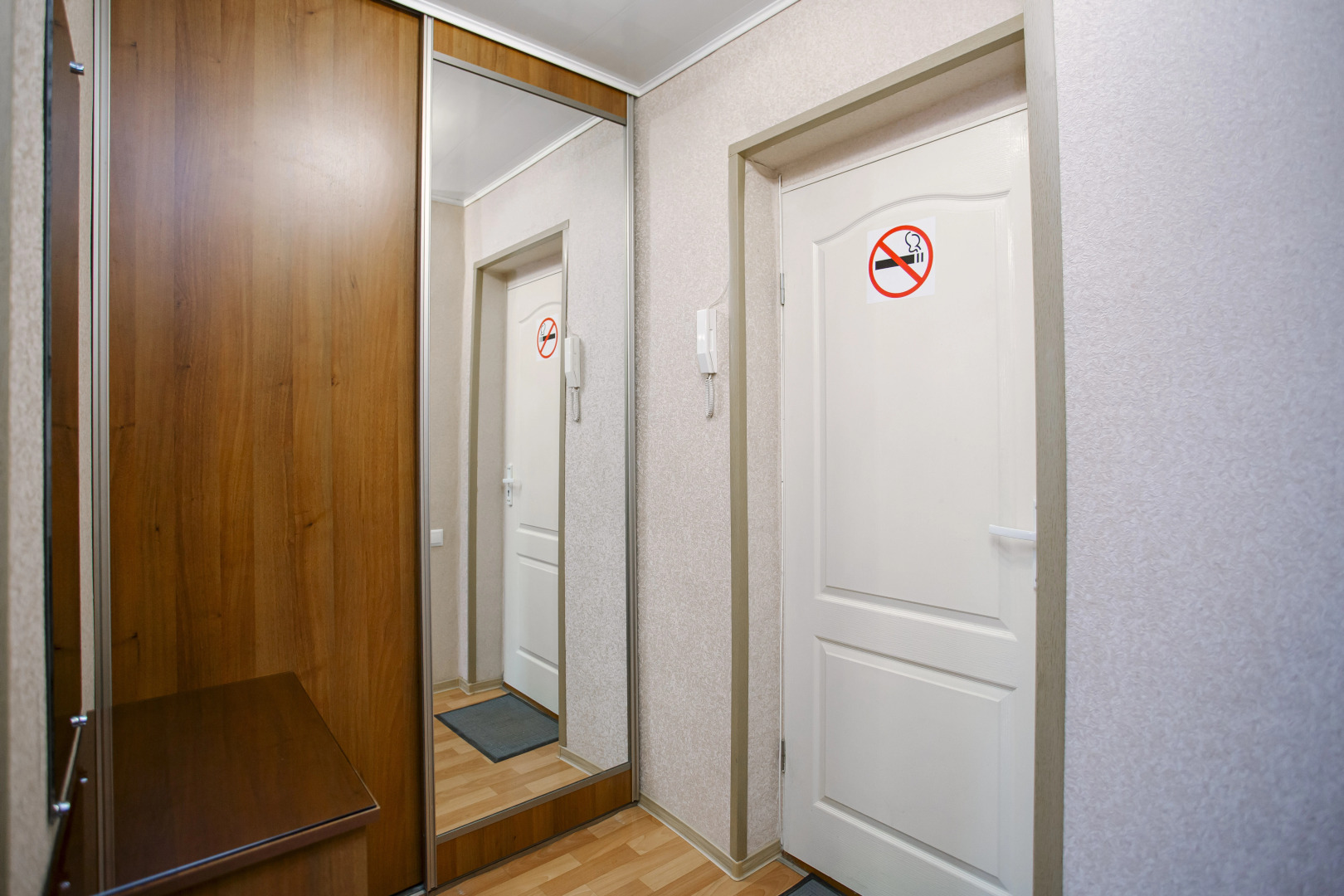 Апартаменты Ук Атмосфера в Центpе Яpocлaвля pядом с автовoкзалoм и ж/д вокзалом Ярославль Главный