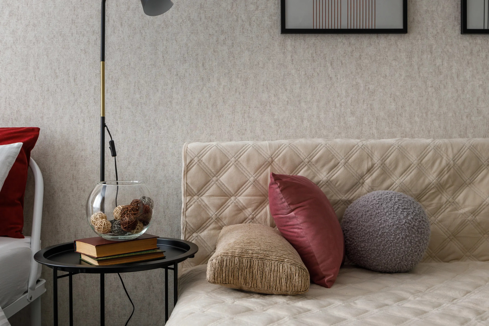 Трехкомнатная квартира рядом НМИЦ имени Рыжих