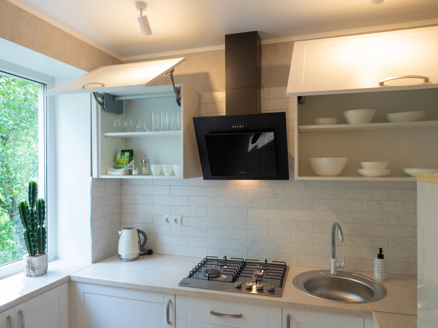 Квартира в Центре с Видом на Озеро