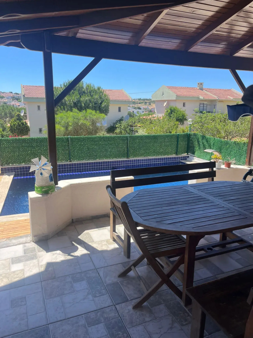 Вилла Cesme Aile Dostu Havuzlu