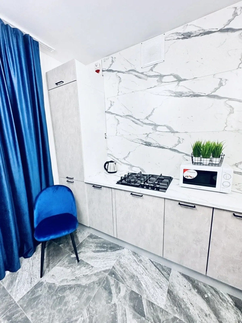 Апартаменты мега 4