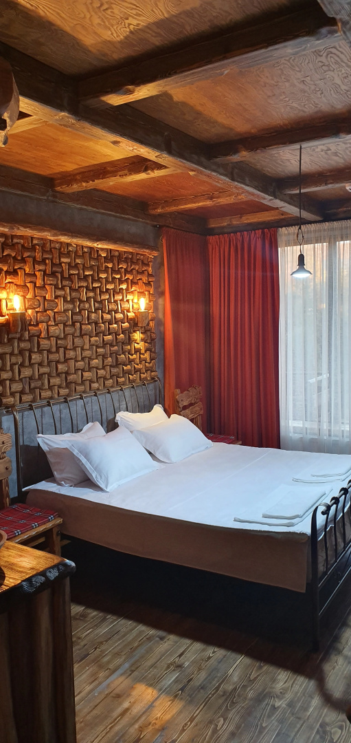Отель Riverside Inn